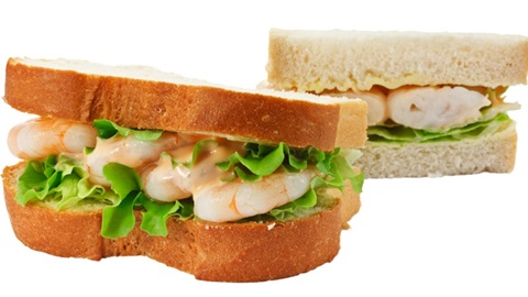 mieux vaut éviter certaines garnitures, comme le poisson ou le filet américain, sur les tartines des enfants, quand il fait chaud